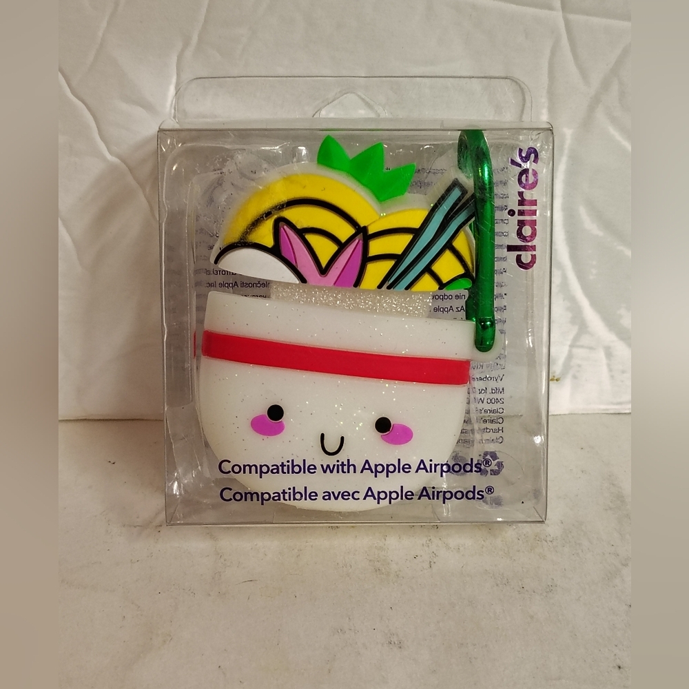 Claire's Apple Airpod Silicone Holder Case Pineapple With Clip Brand New 3"